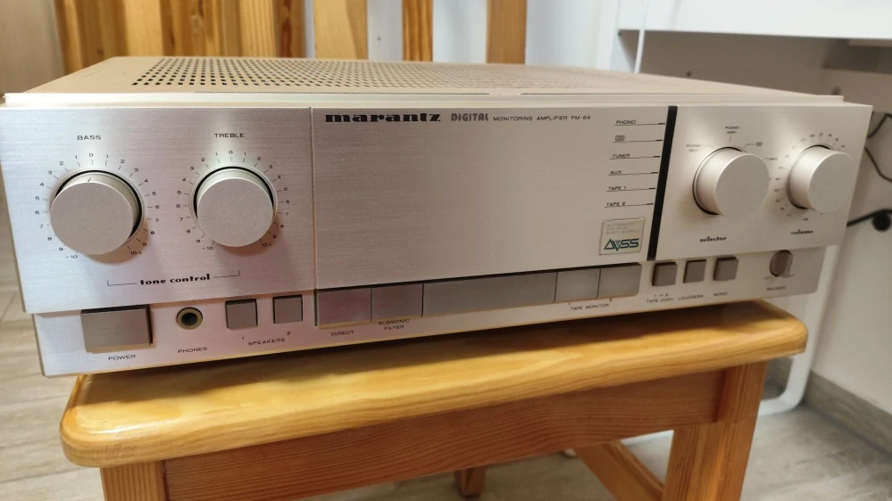 Marantz PM-64