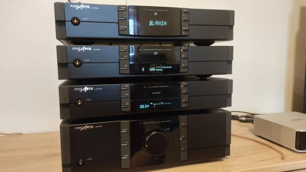 Grundig Fine Arts (V1 + CD2 + T12 + CF11)