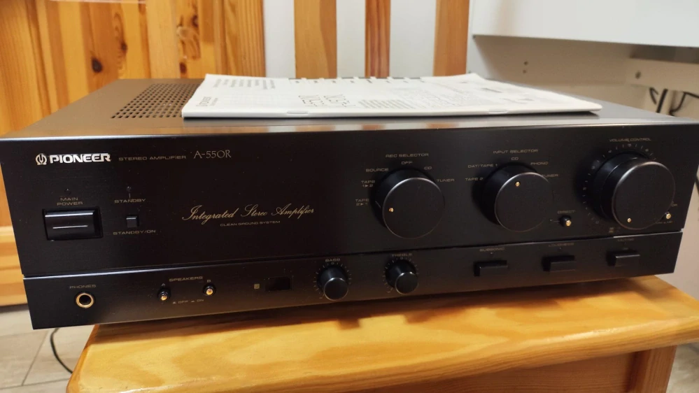 Pioneer A-550R