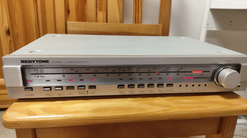 Benytone M2600T