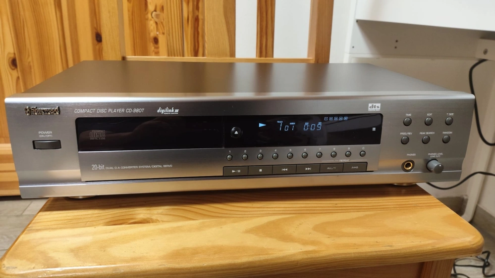Sherwood Newcastle CD-980T