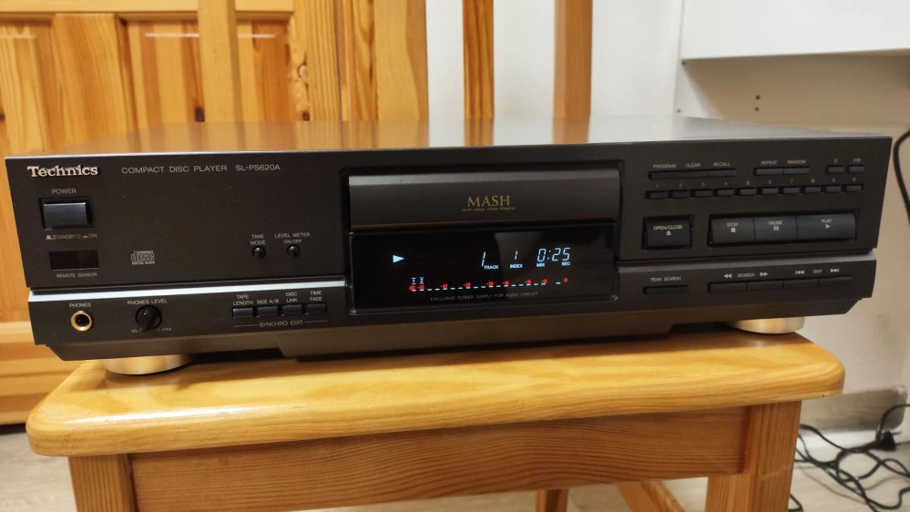 Technics SL-PS620A