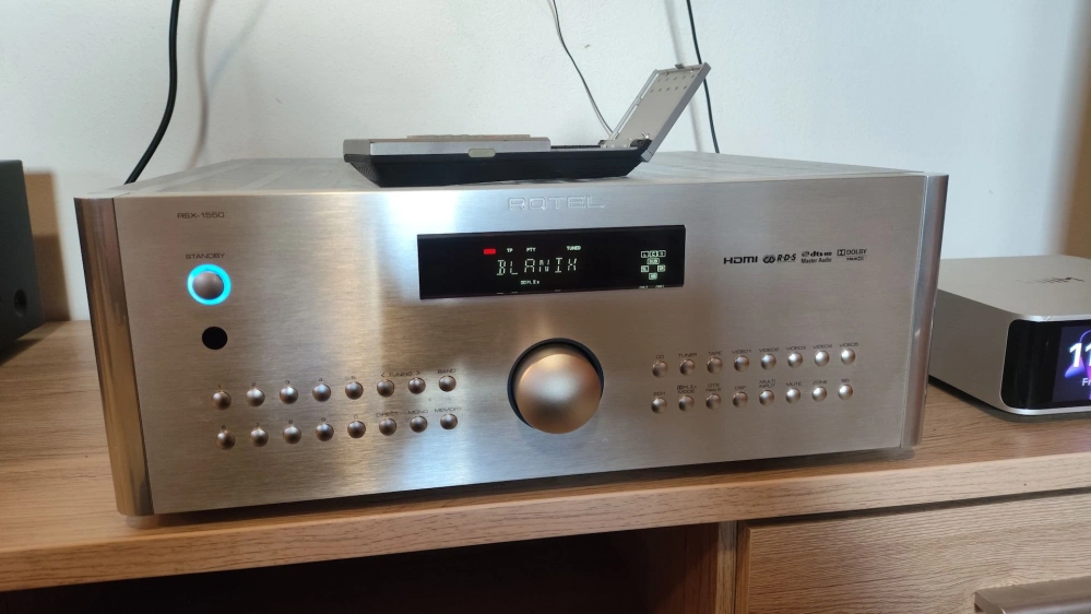 Rotel RSX-1550