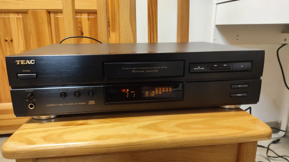 Teac CD-P4500