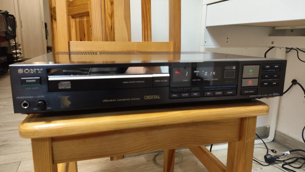 Sony CDP-302ES