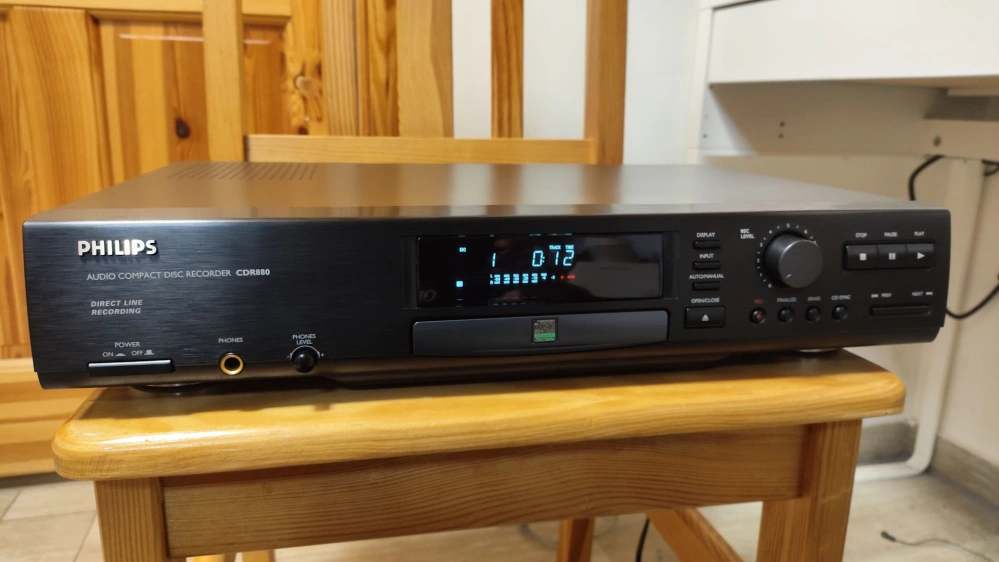 Philips CDR880