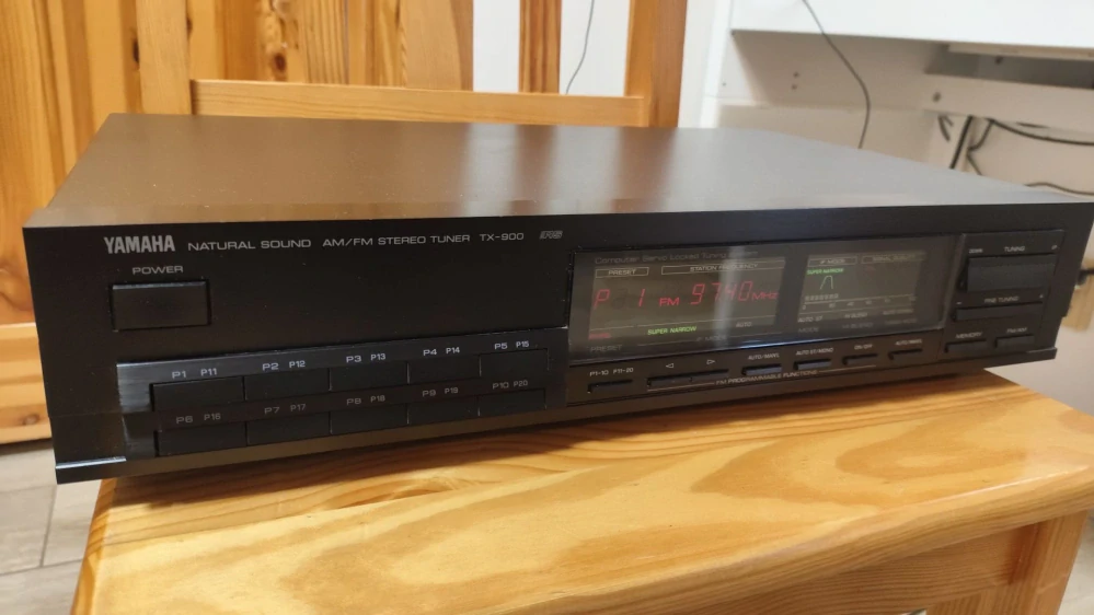 Yamaha TX-900