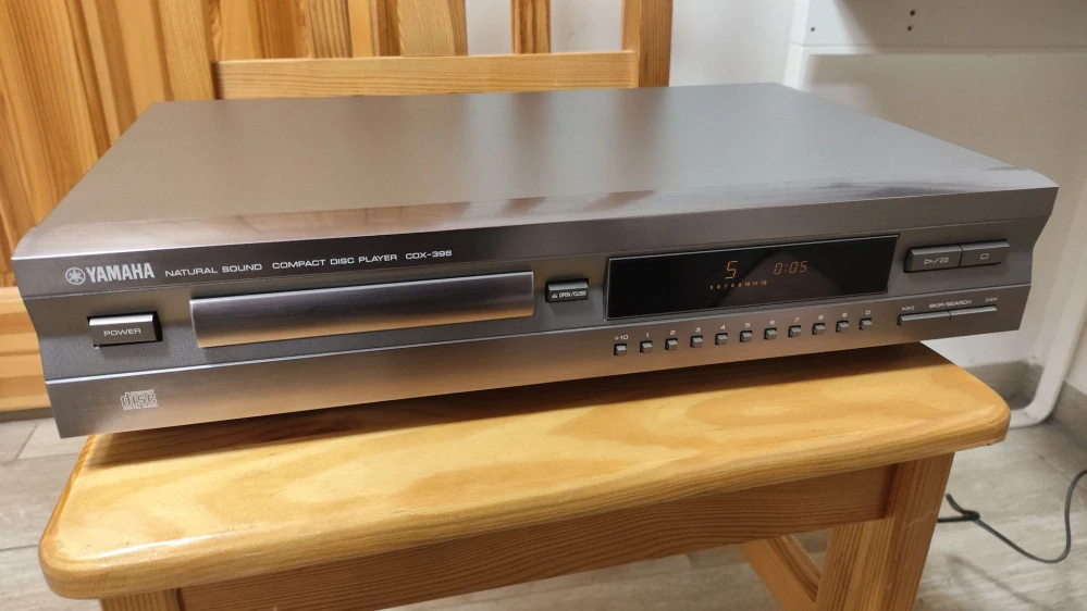 Yamaha CDX-396