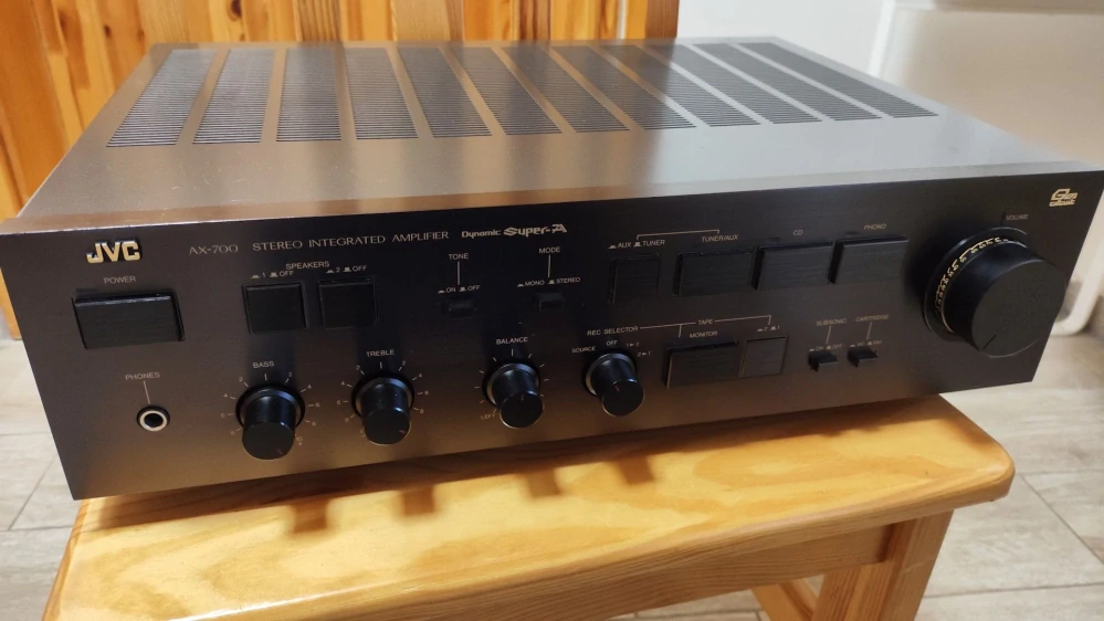 JVC AX-700 BK