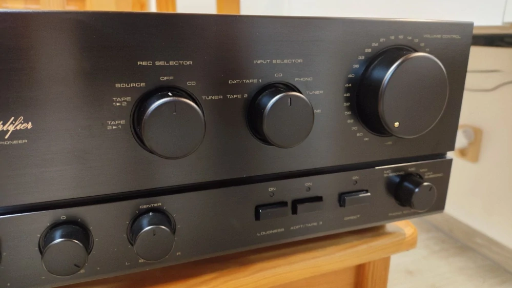 Pioneer A-656 Mark II