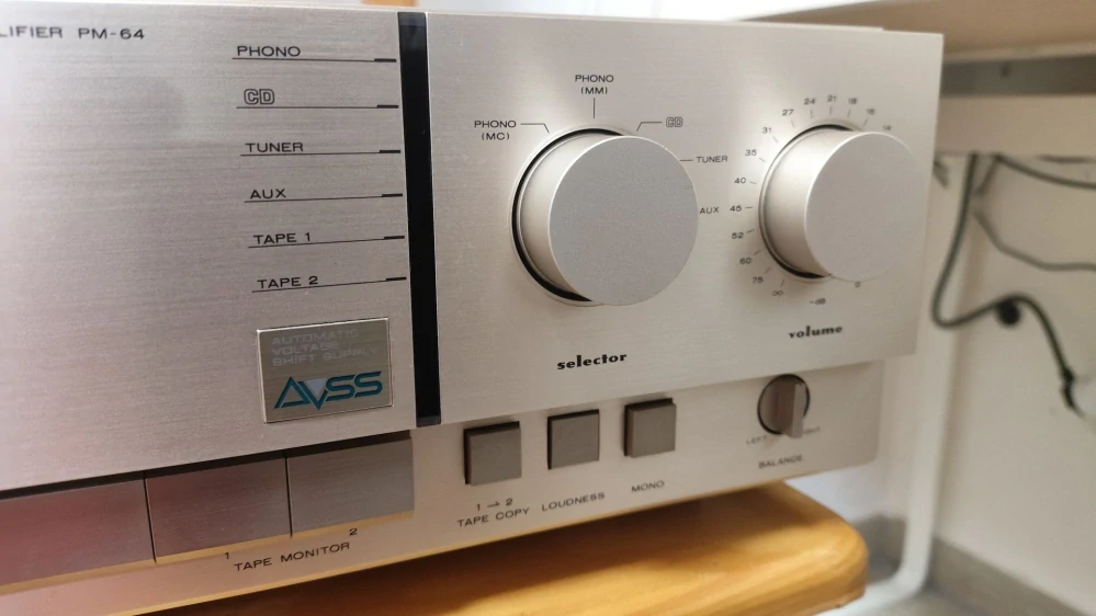Marantz PM-64