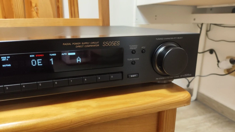 Sony ST-S505ES