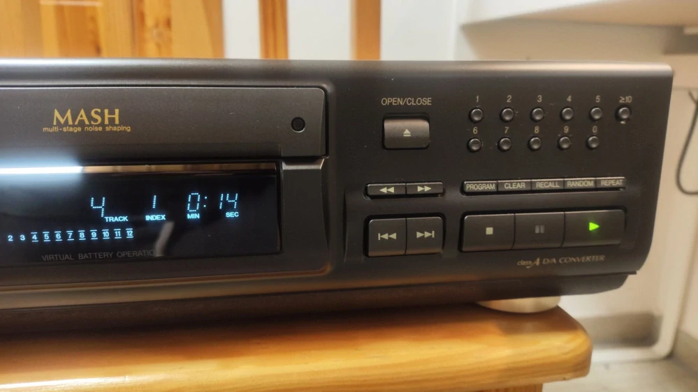 Technics SL-PS770D