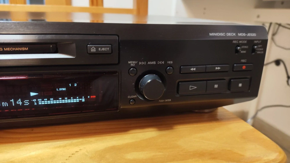 Sony MDS-JE520