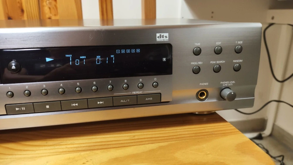 Sherwood Newcastle CD-980T