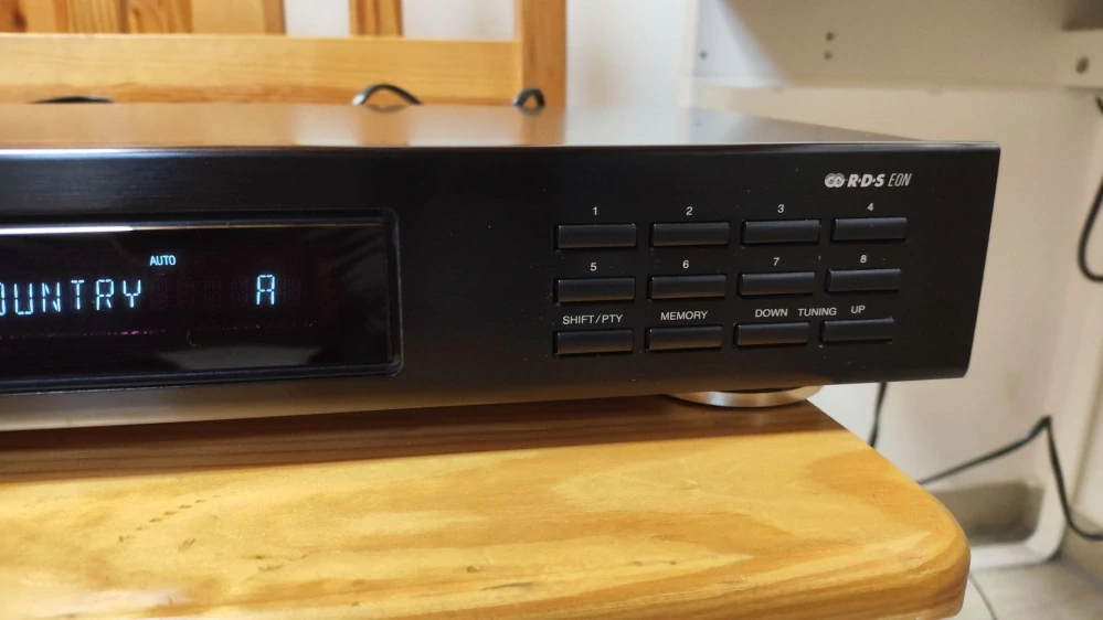 Denon TU-215RD