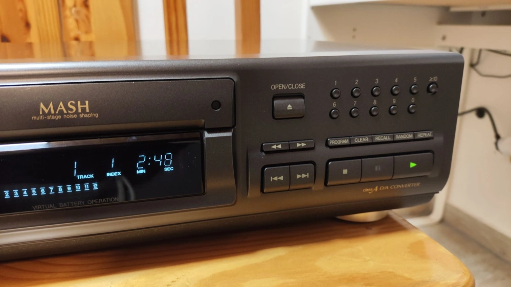 Technics SL-PS770A