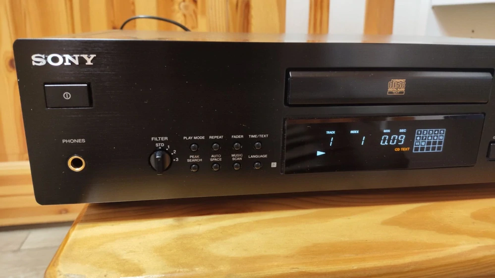 Sony CDP-XB720 QS