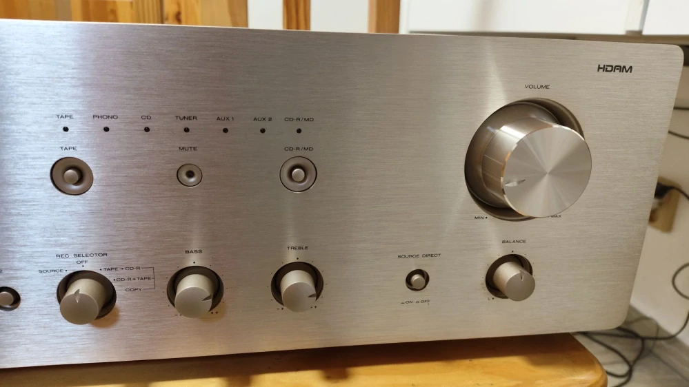 Marantz PM-7000