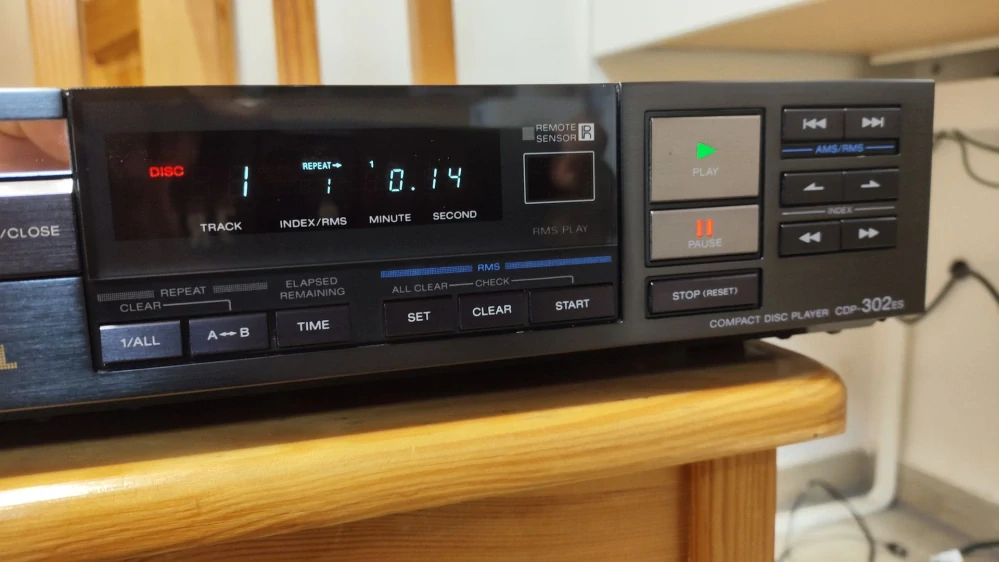 Sony CDP-302ES