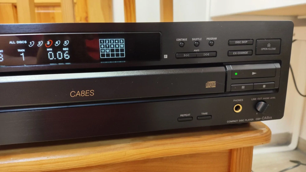 Sony CDP-CA8ES