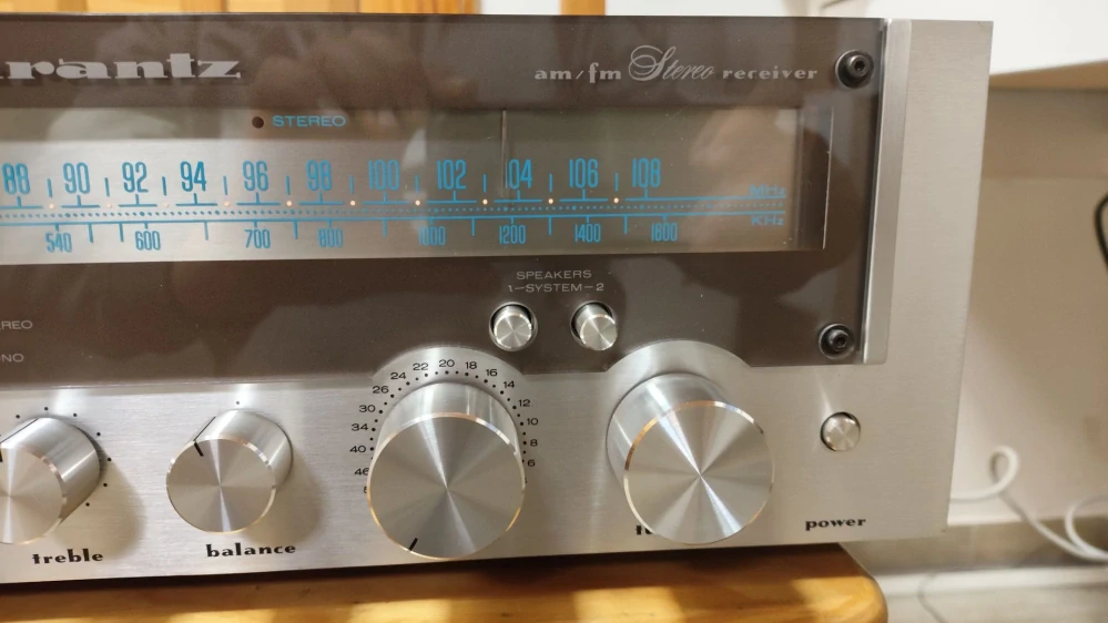 Marantz MR 230