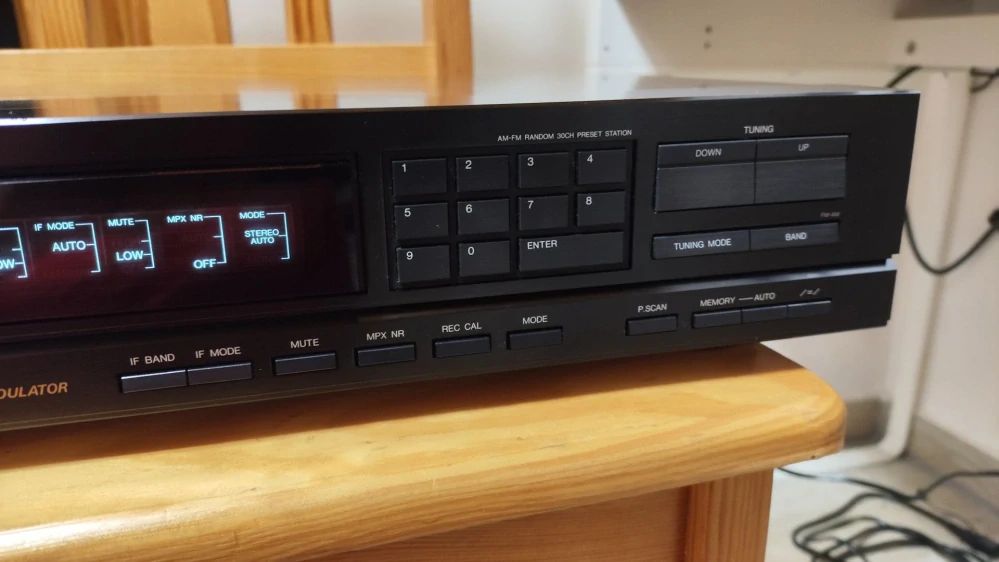 Denon TU-800