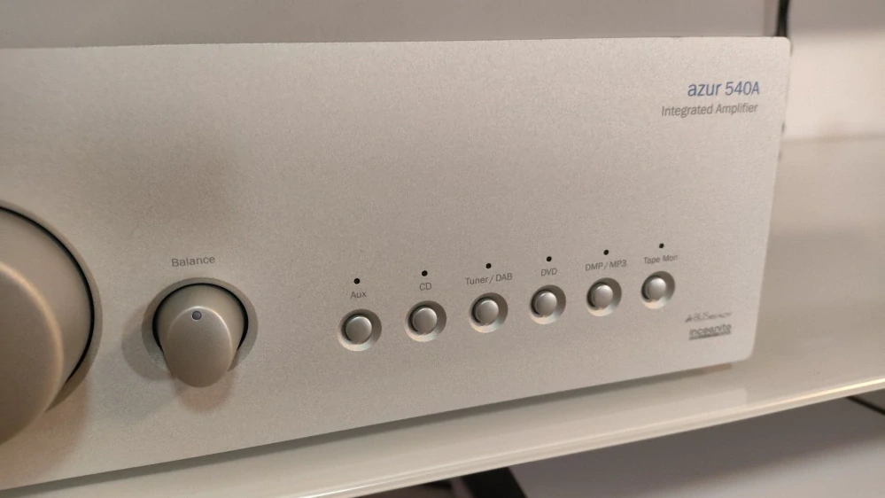 Cambridge Audio Azur 540A V2