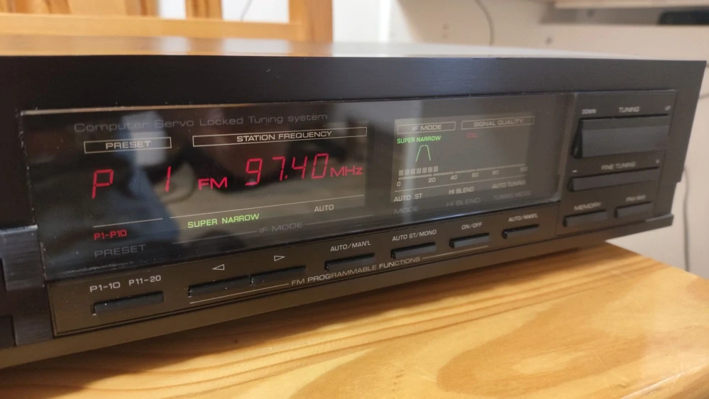 Yamaha TX-900