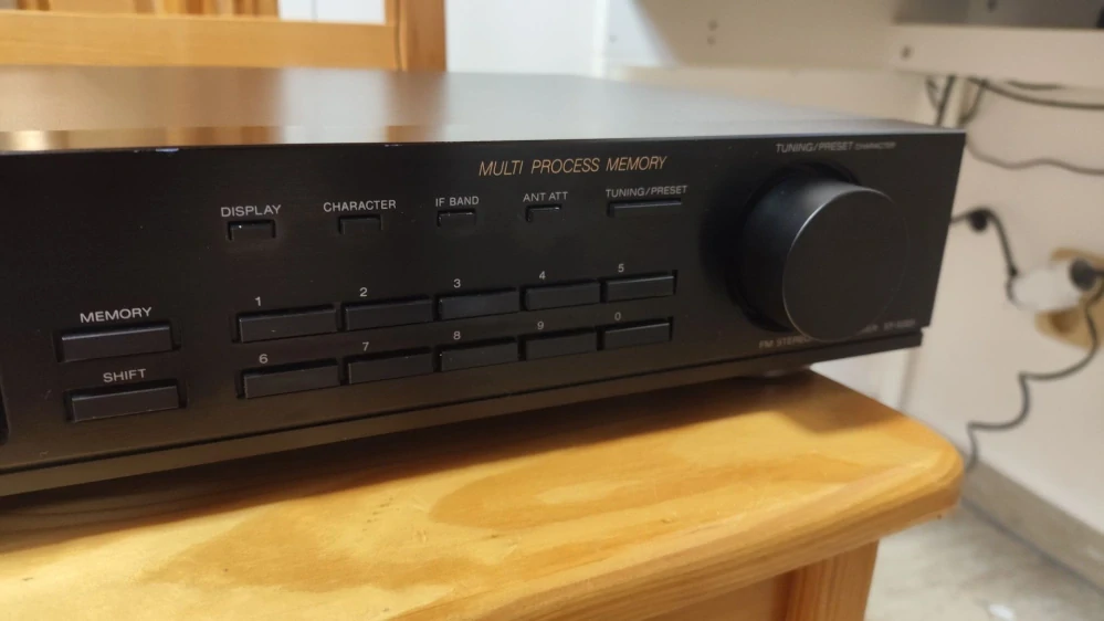 Sony ST-S320
