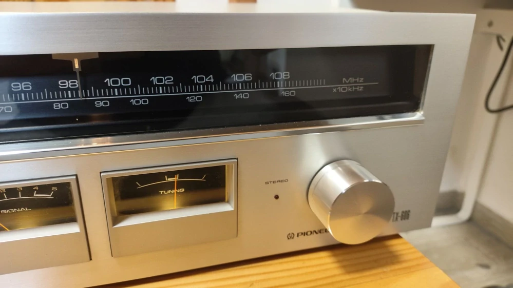 Pioneer TX-606