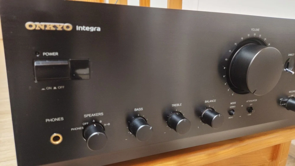 Onkyo Integra A-9711