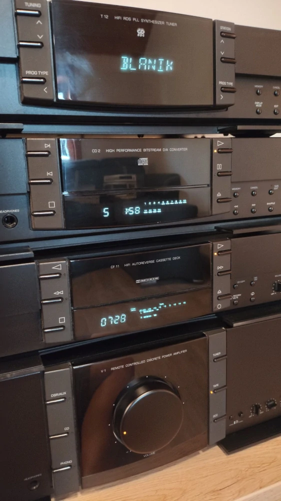 Grundig Fine Arts (V1 + CD2 + T12 + CF11)