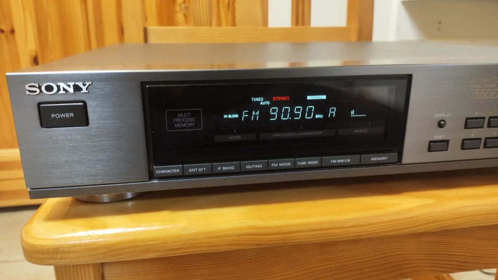 Sony ST-S550ES