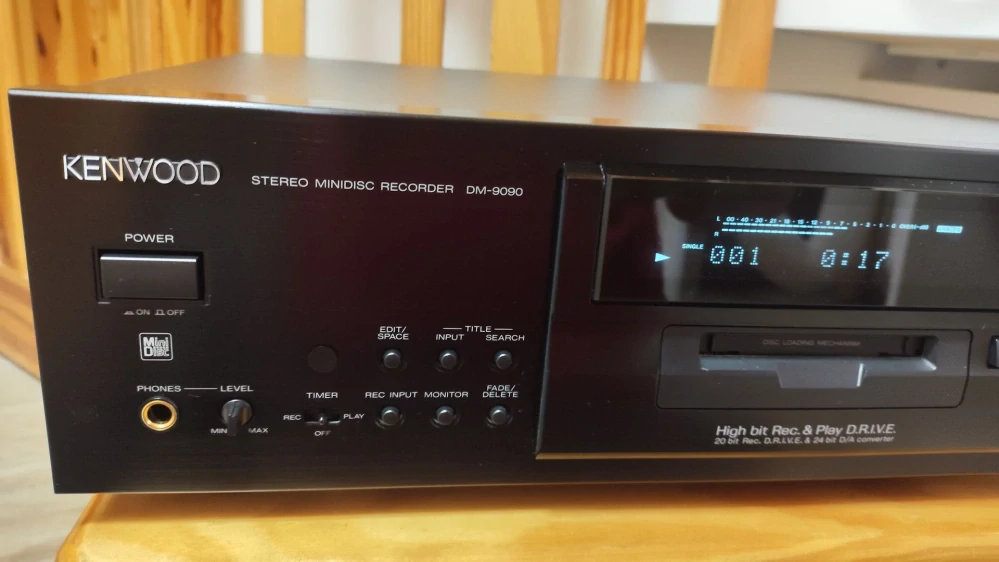 Kenwood DM-9090