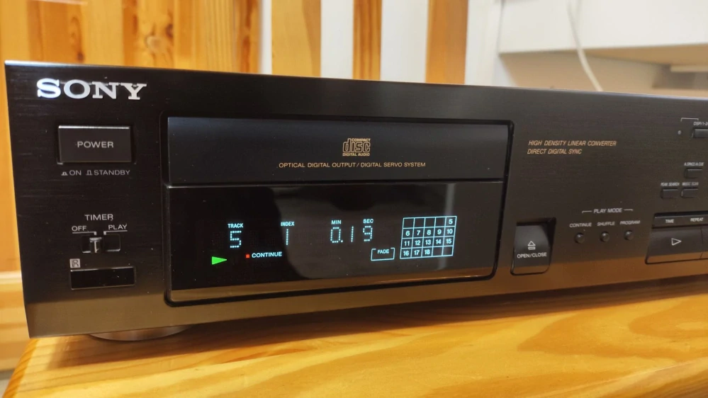 Sony CDP-897