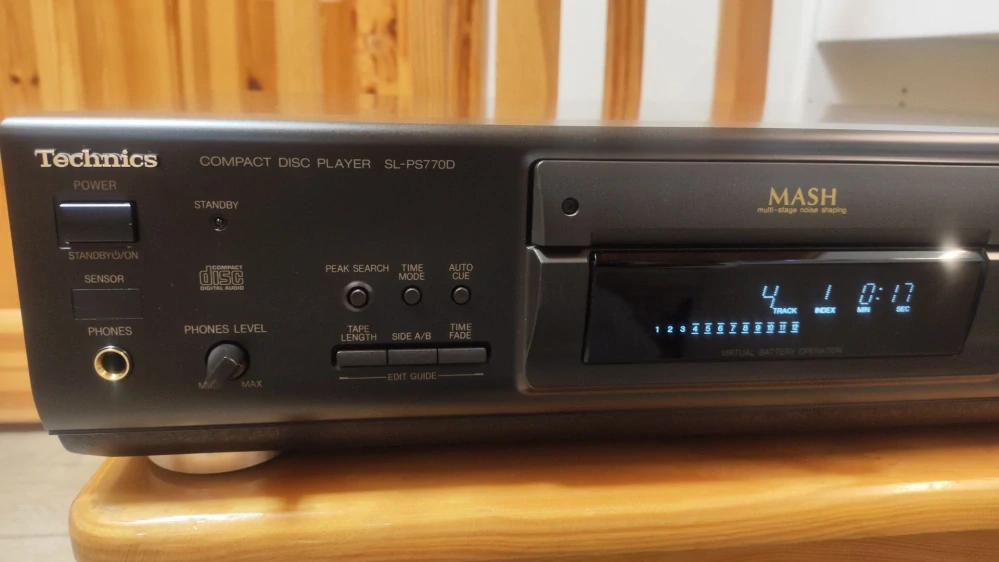 Technics SL-PS770D