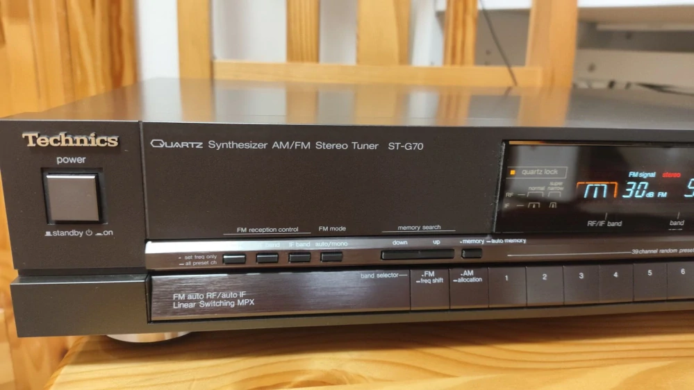 Technics ST-G70