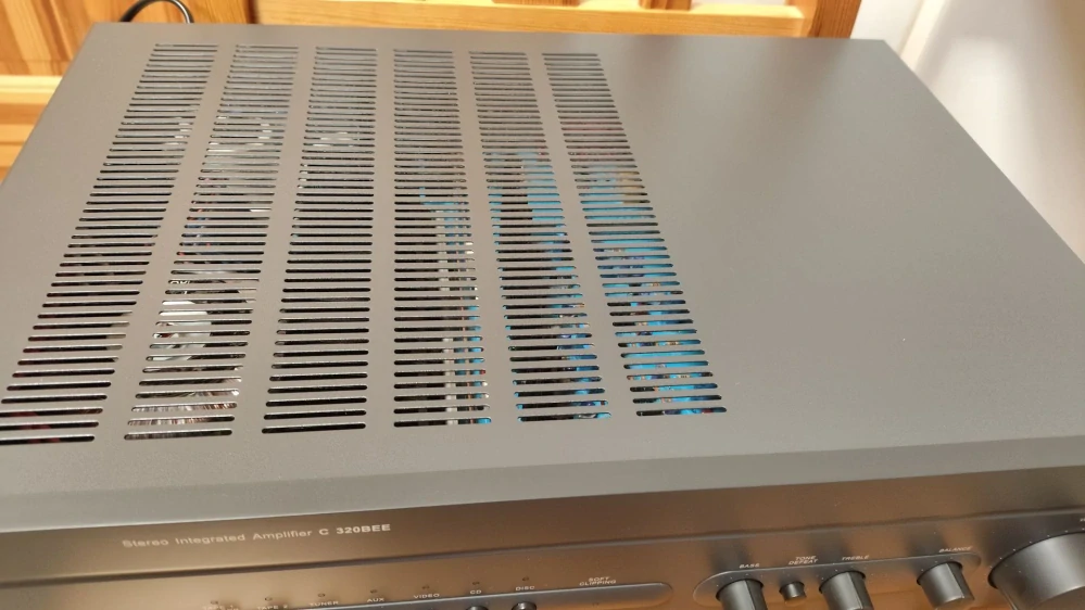 NAD C320BEE
