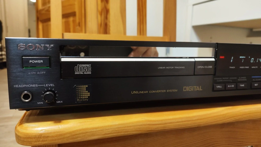 Sony CDP-302ES