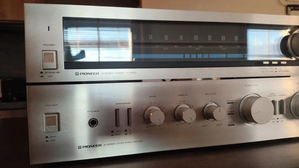 Pioneer SA-420 + TX-520L