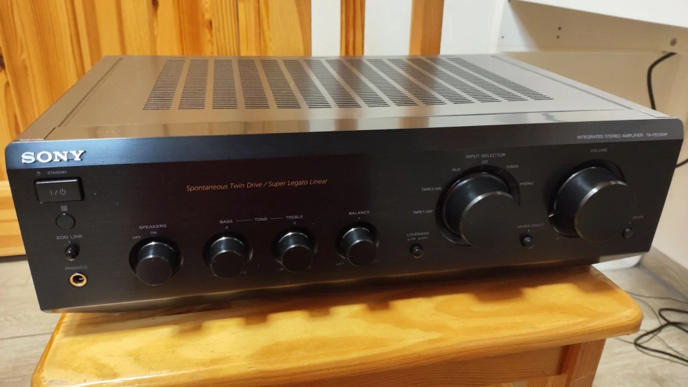 Sony (TA-FE530R, MDS-JE500, CDP-XE700, ST-SE500)