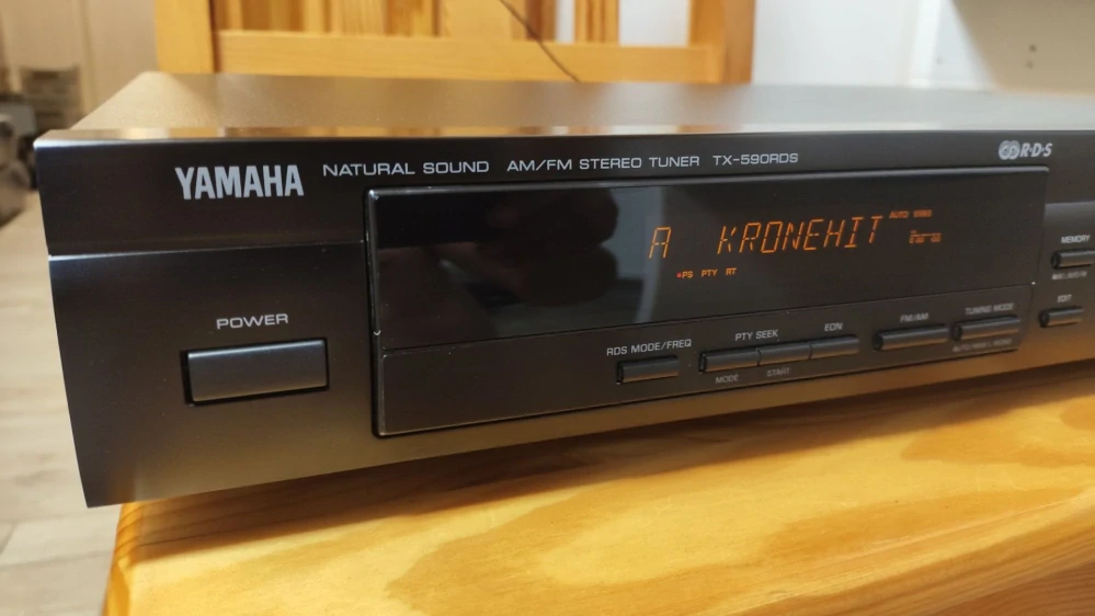 Yamaha TX-590RDS