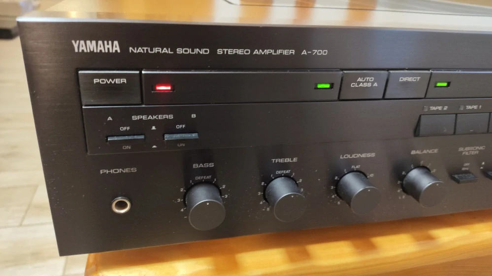 Yamaha A-700