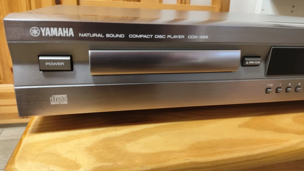 Yamaha CDX-396