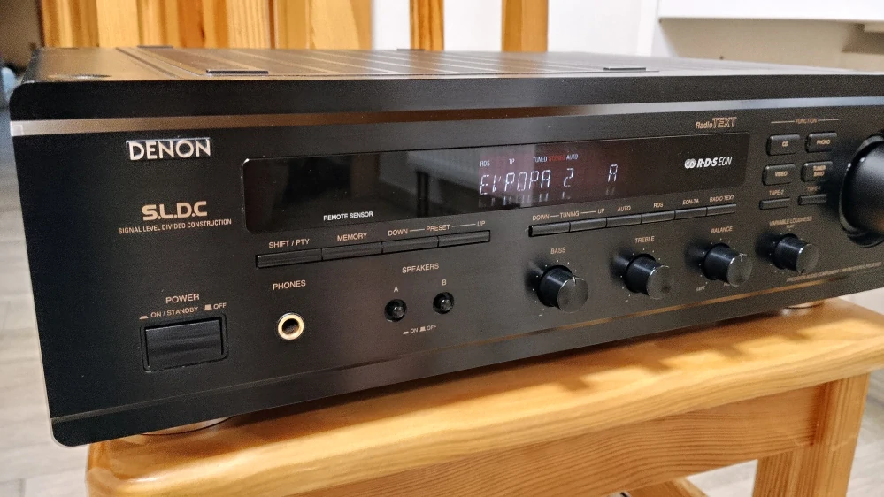Denon DRA-1000