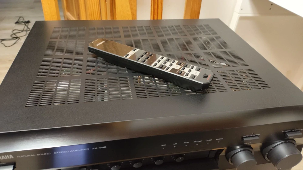 Yamaha AX-396