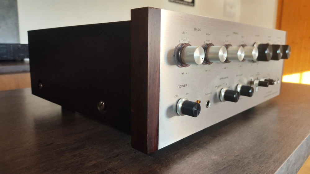 Pioneer SA-900