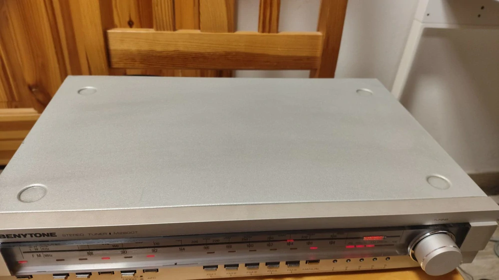 Benytone M2600T