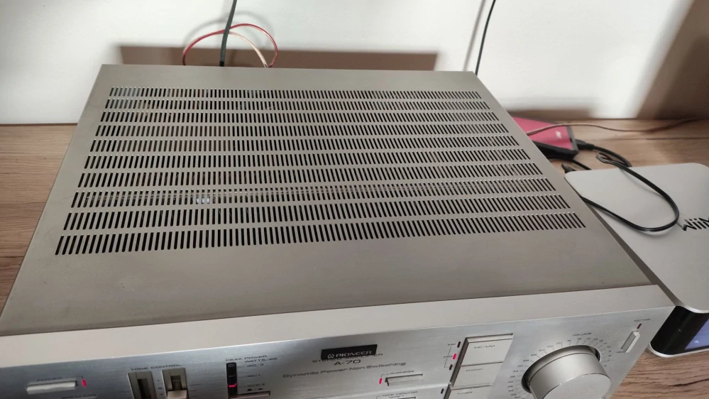 Pioneer A-70